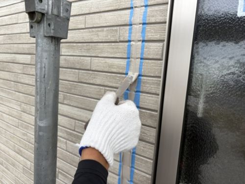 池田市｜外壁塗装するならコーキングも確認｜打ち替え・増し打ちの違いと見積もりの見方